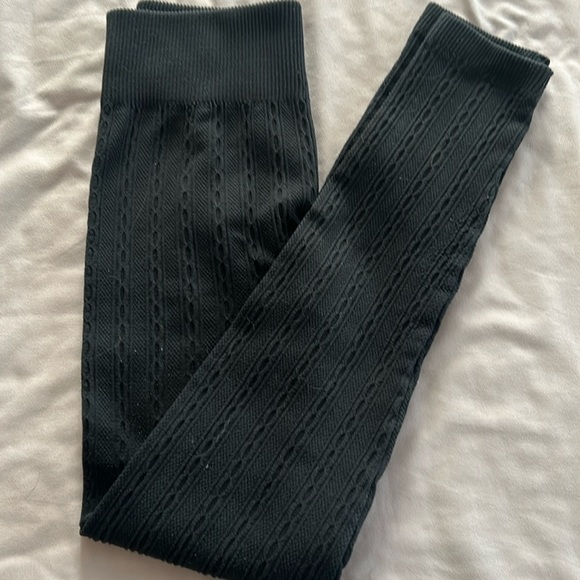 Black cable knit leggings S - Picture 1 of 4